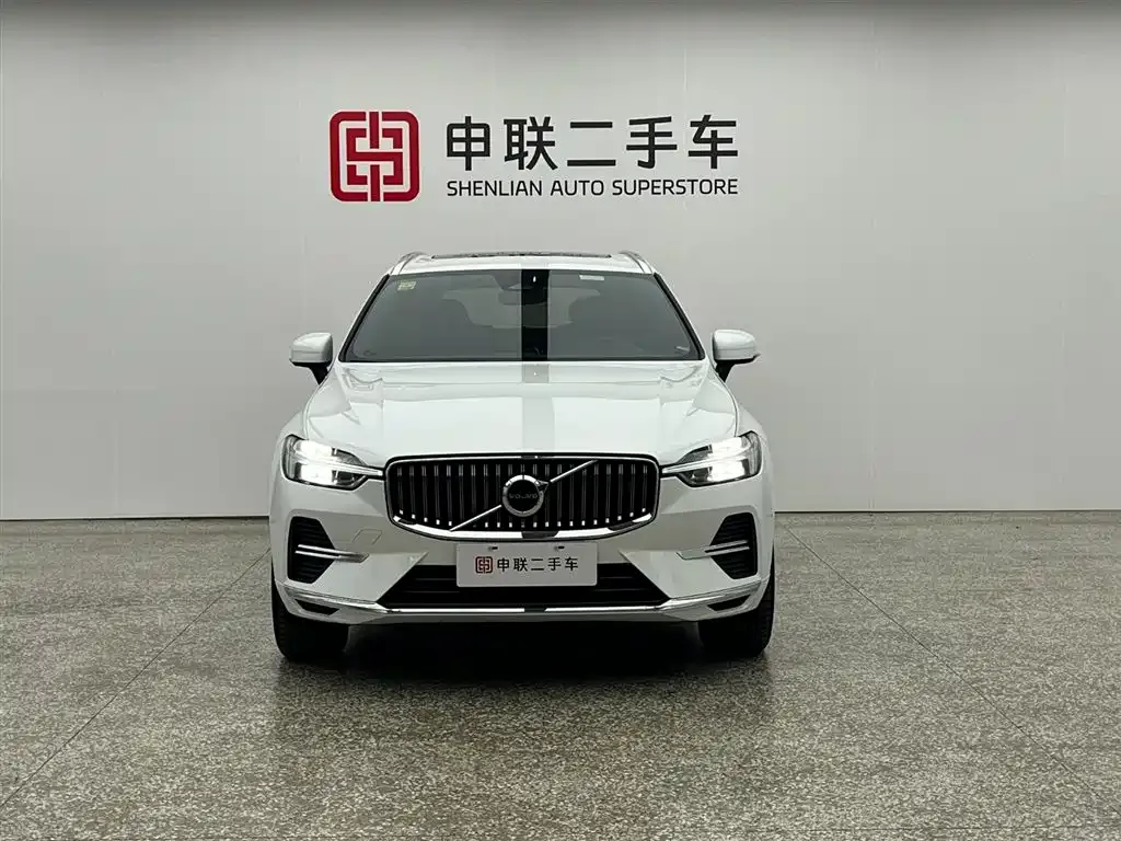 Volvo XC60 — фото 4