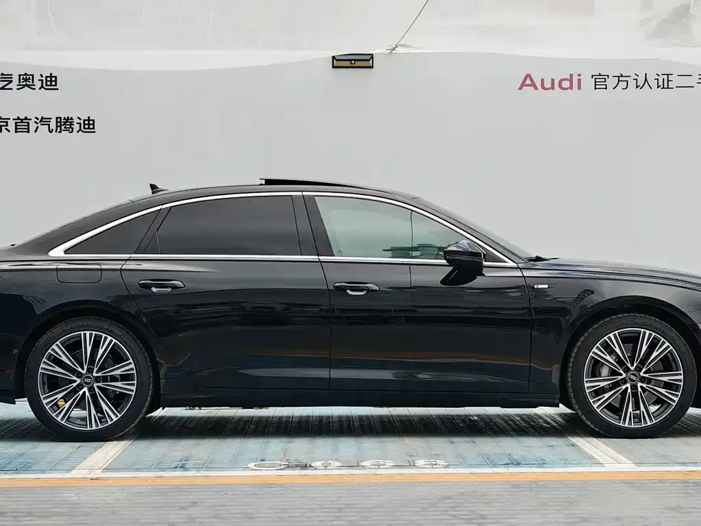 Audi A6L — фото 5