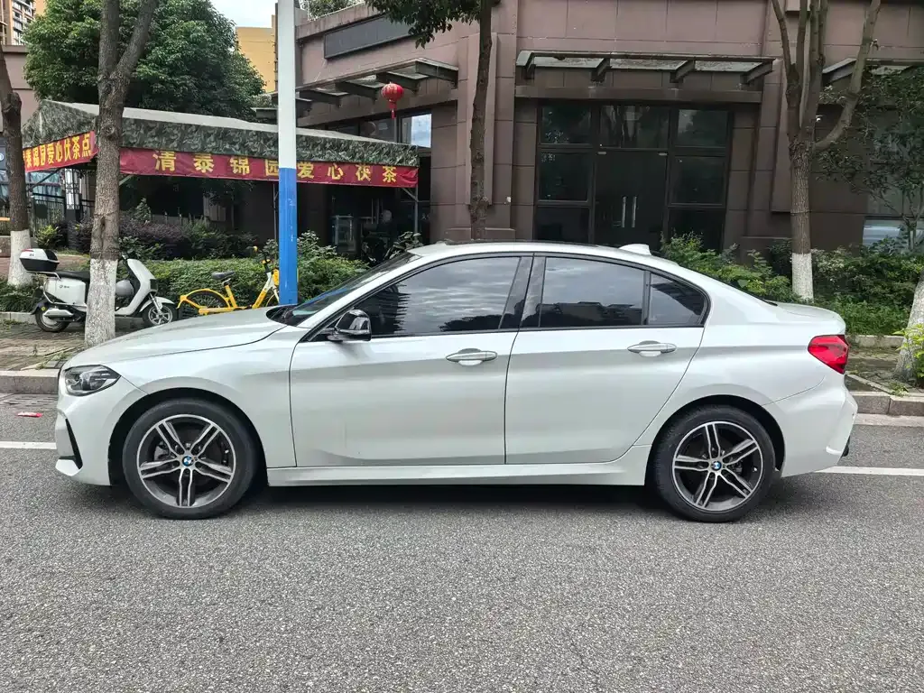 BMW 1 Series — фото 10