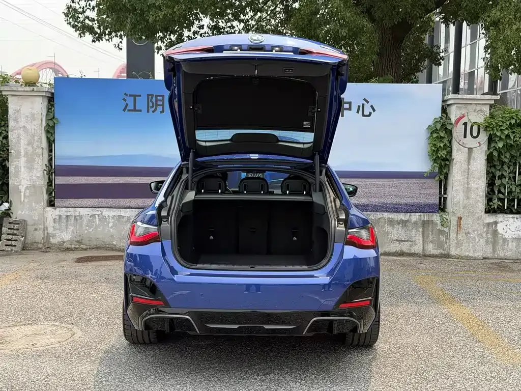 BMW i4 M 2024 из CN, фото 3
