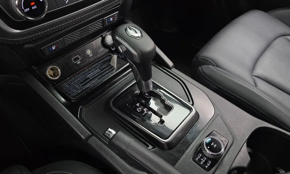 KG Mobility (Ssangyong) Rexton — фото 6