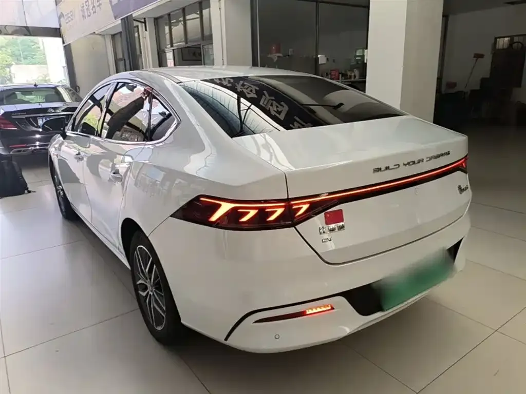 BYD Qin PLUS — фото 8