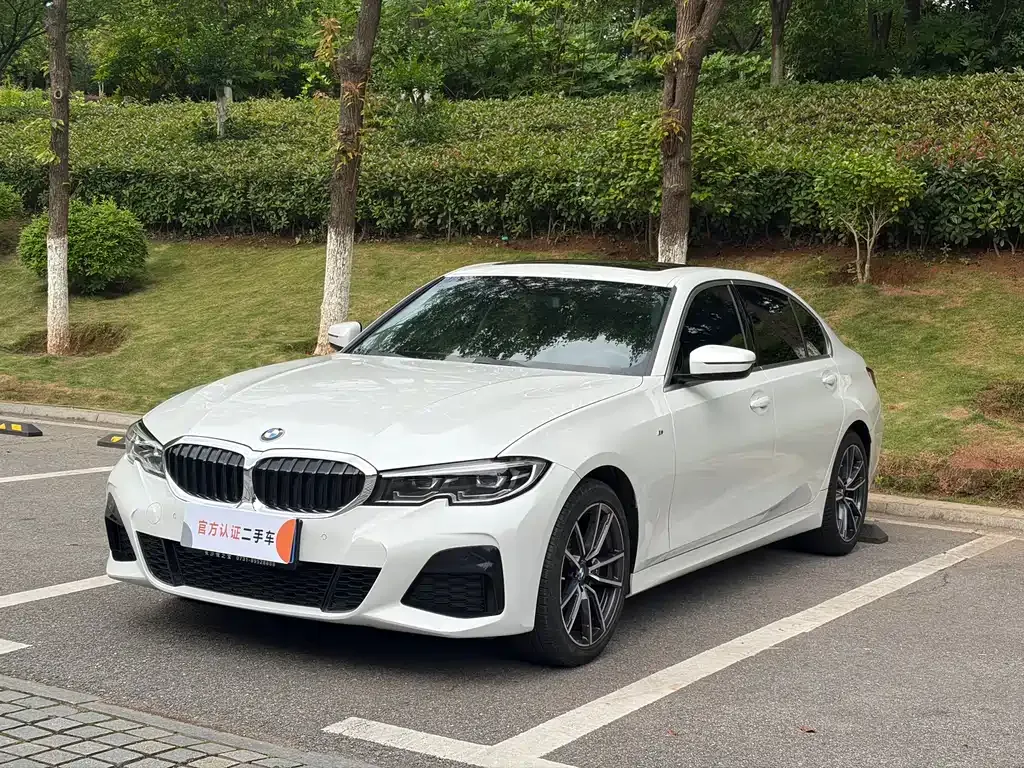 BMW 3 Series — фото 1