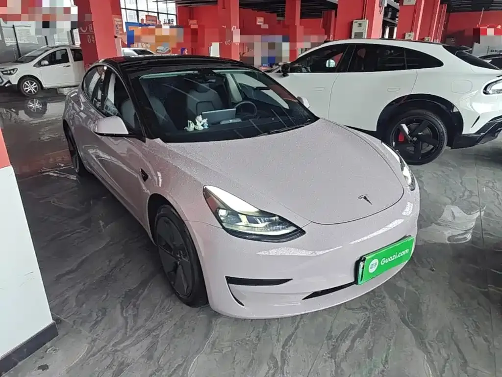 Tesla Model 3 — фото 5
