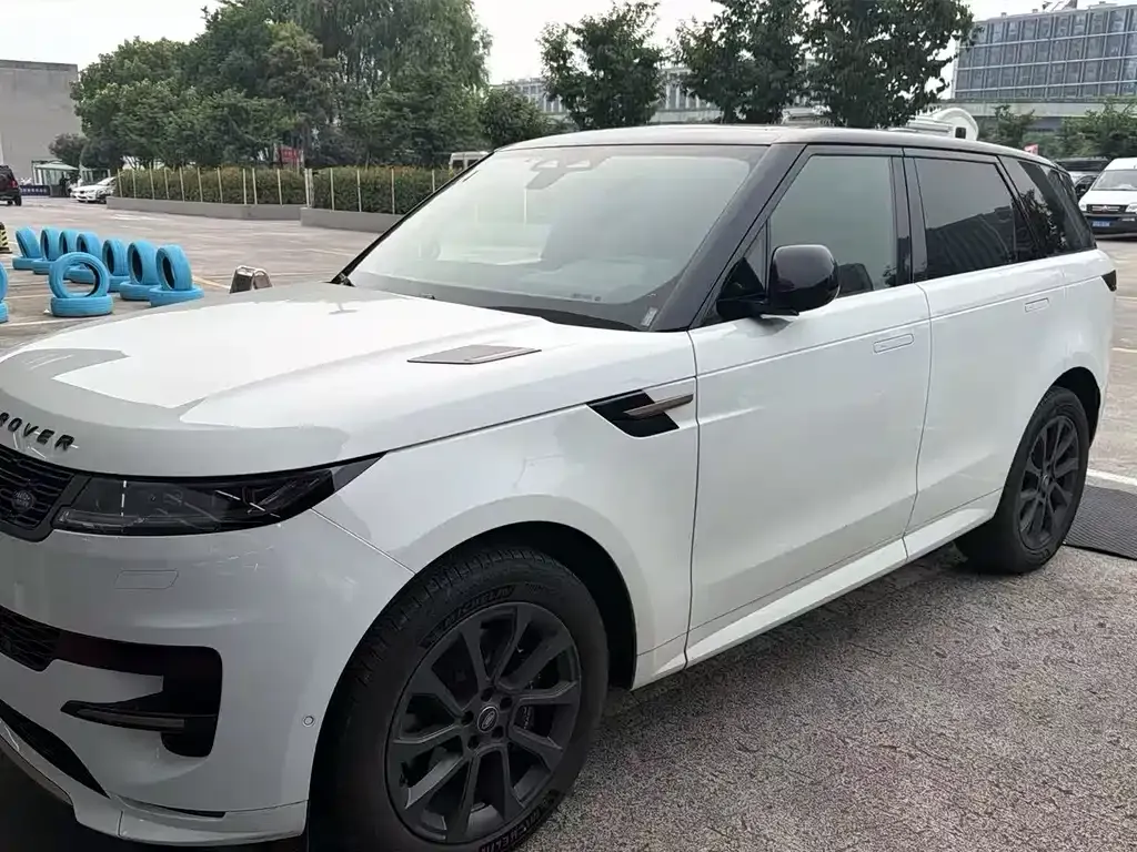 Land Rover Sport — фото 1