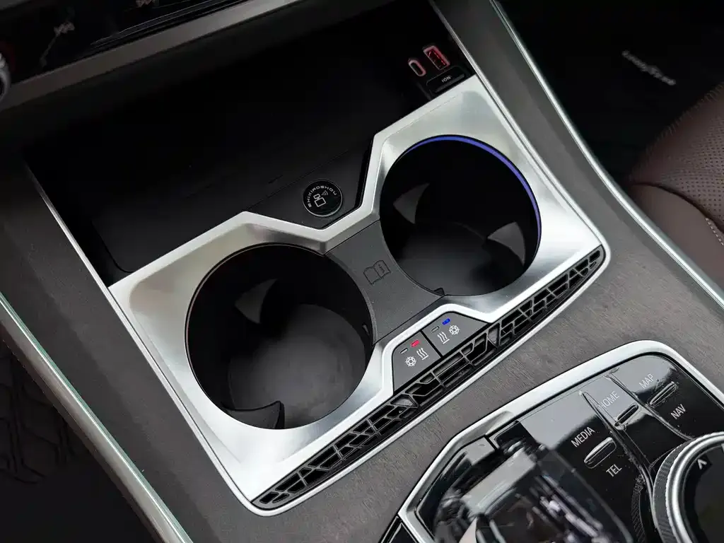 BMW X5 2024 из CN, фото 9