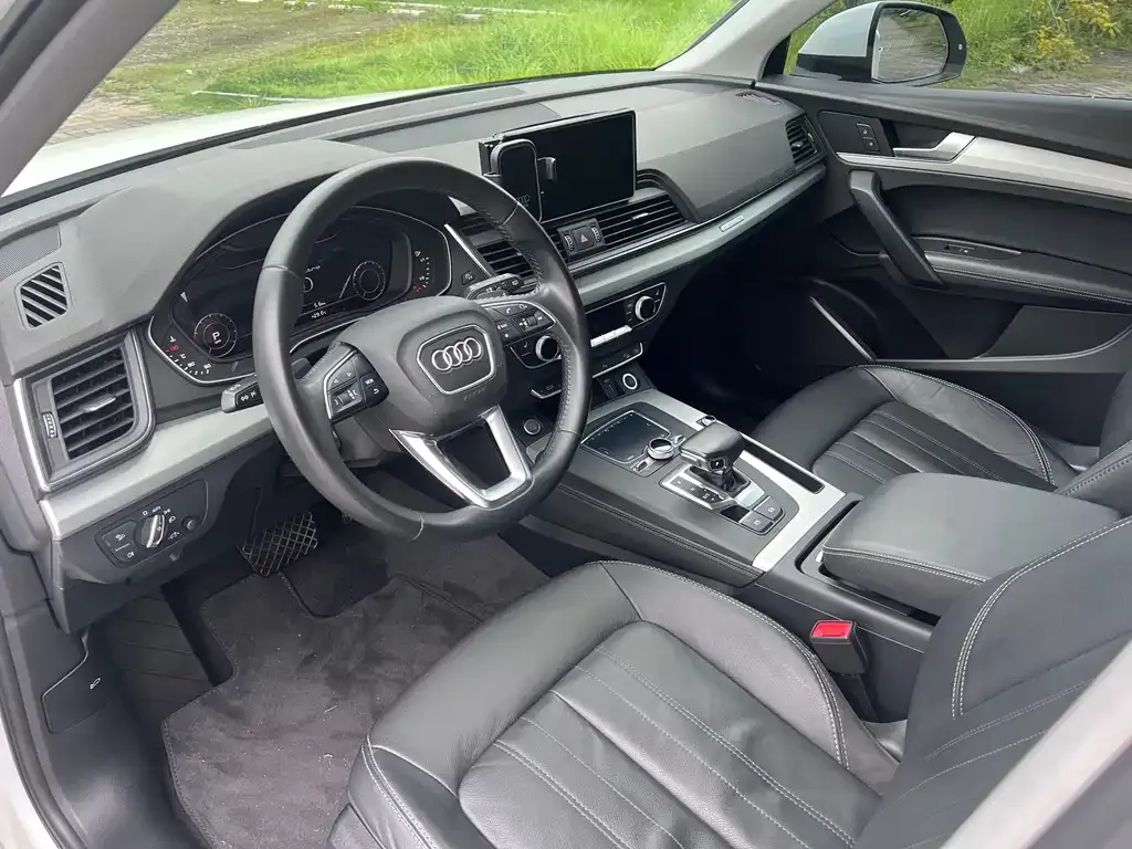Audi Q5L 2021 из CN, фото 10