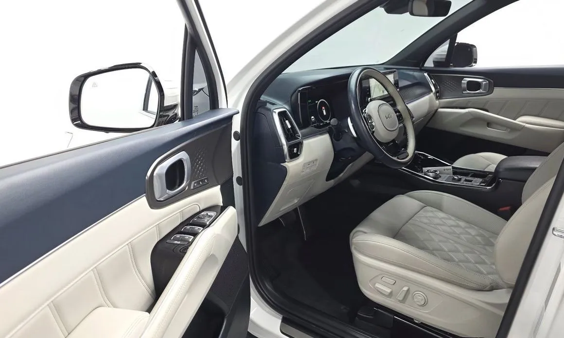 Kia Sorento — фото 6