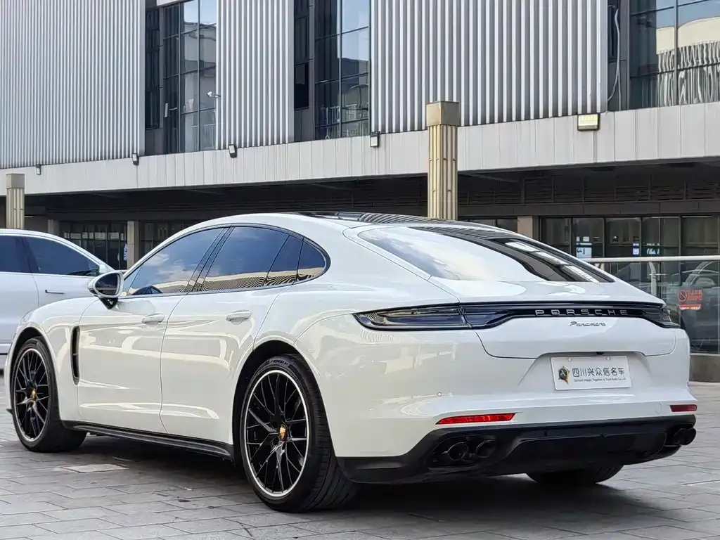 Porsche Panamera — фото 7