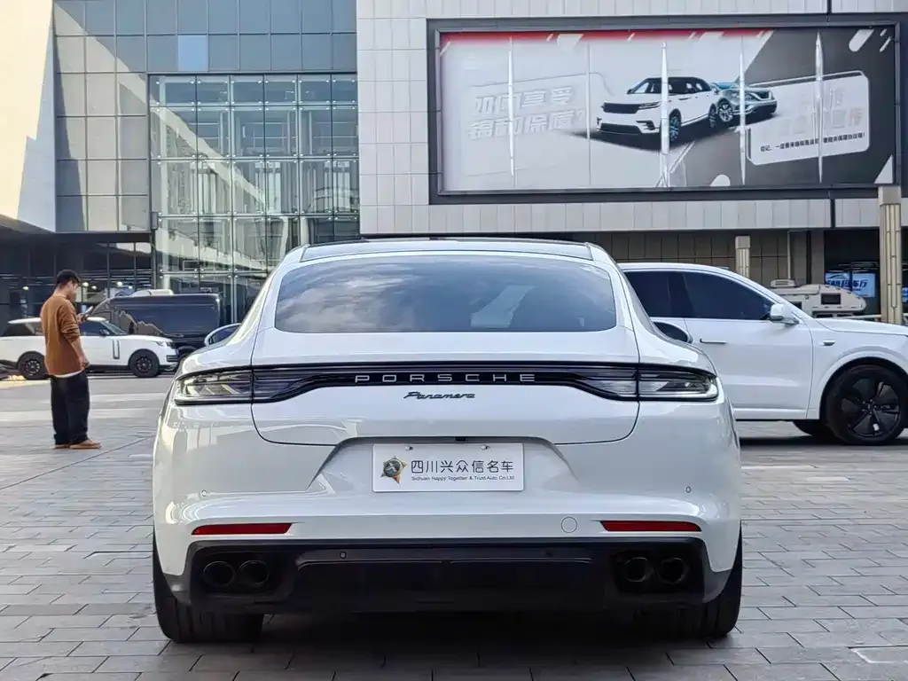 Porsche Panamera — фото 10