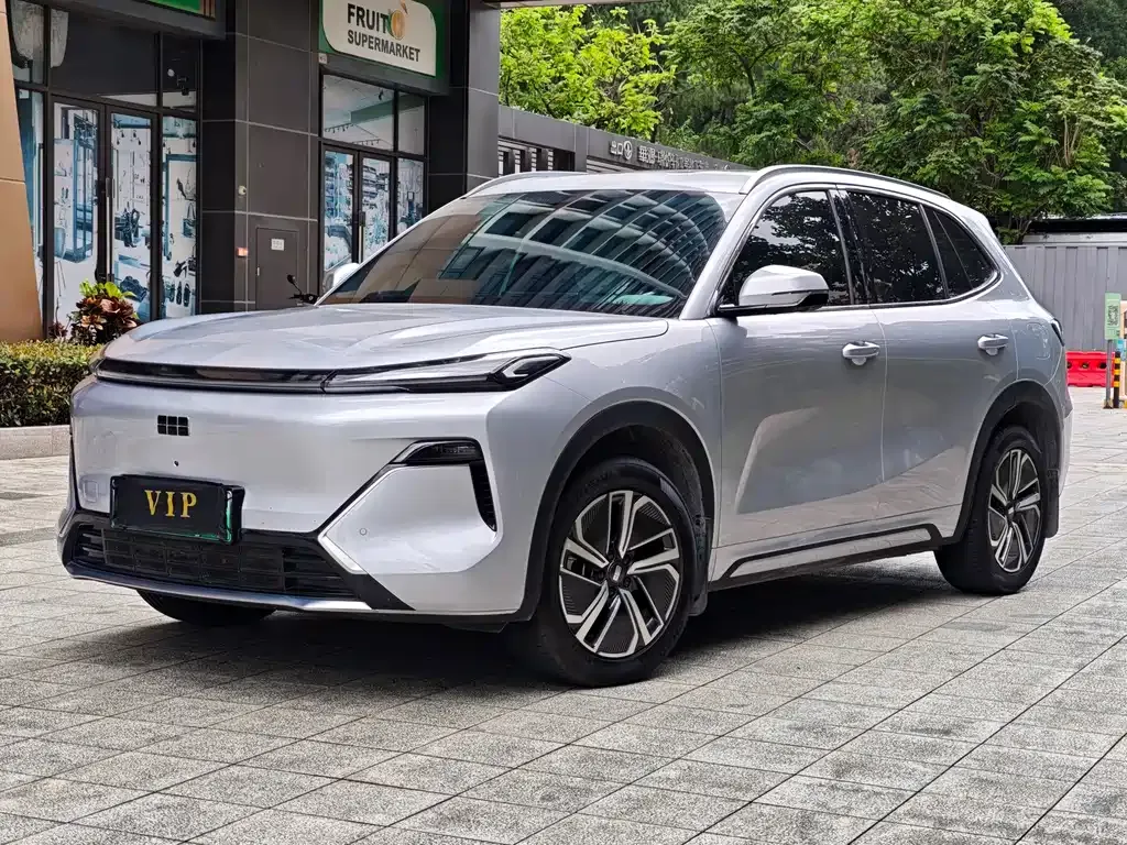 Geely Galaxy Xingjian 7 — фото 1