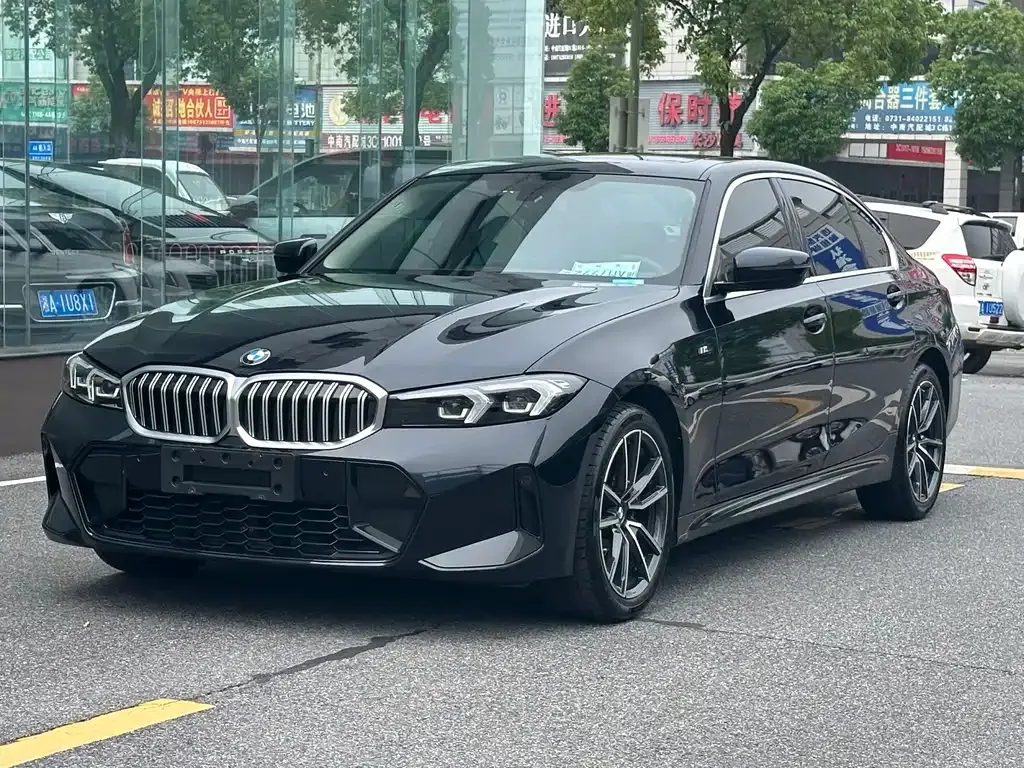 BMW 3 Series — фото 1
