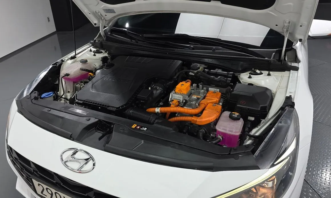Hyundai AVANTE 2023 из KR, фото 8