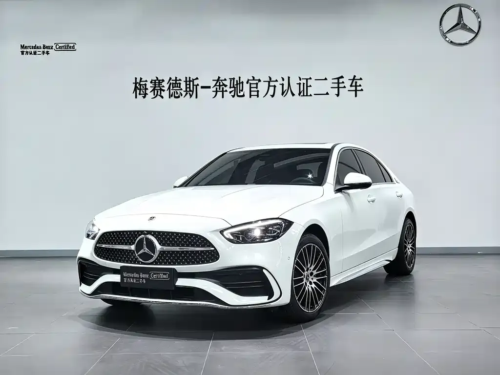 Mercedes-Benz C-Class — фото 1