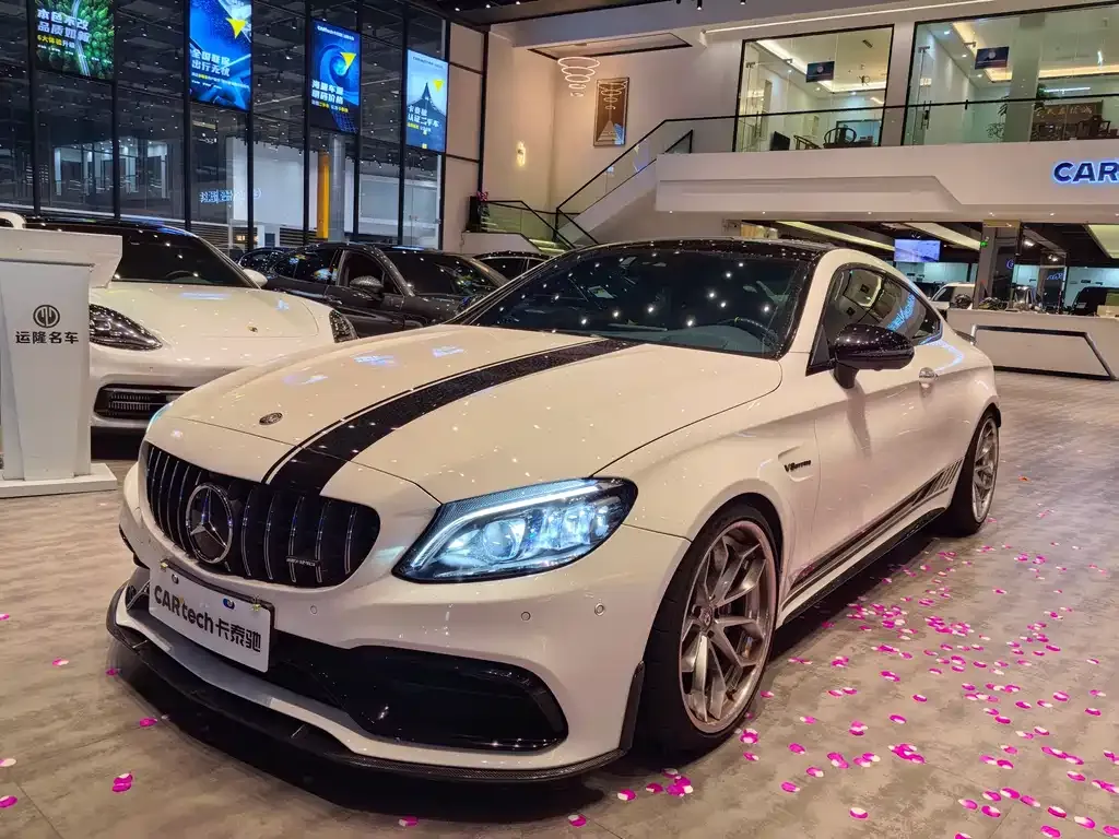 Mercedes-Benz C-Class AMG — фото 1