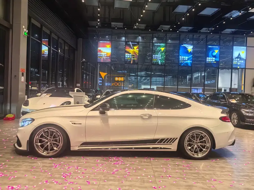 Mercedes-Benz C-Class AMG — фото 5