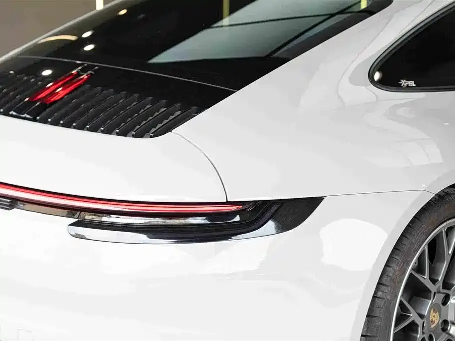 Porsche 911 — фото 7