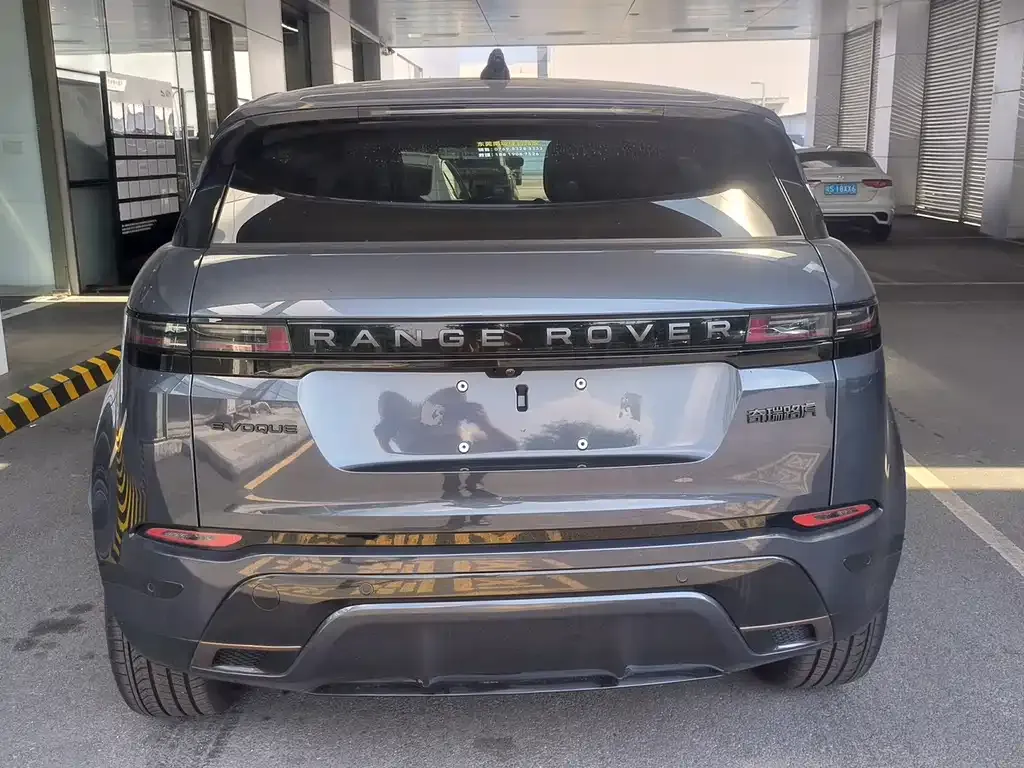 Land Rover Evoque — фото 4