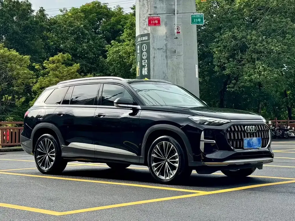 Audi Q6 2023 из CN, фото 9