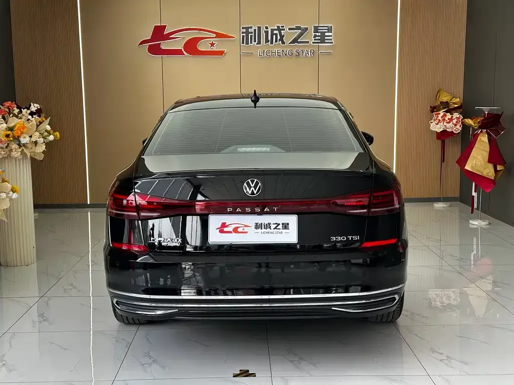 Volkswagen Passat — фото 4