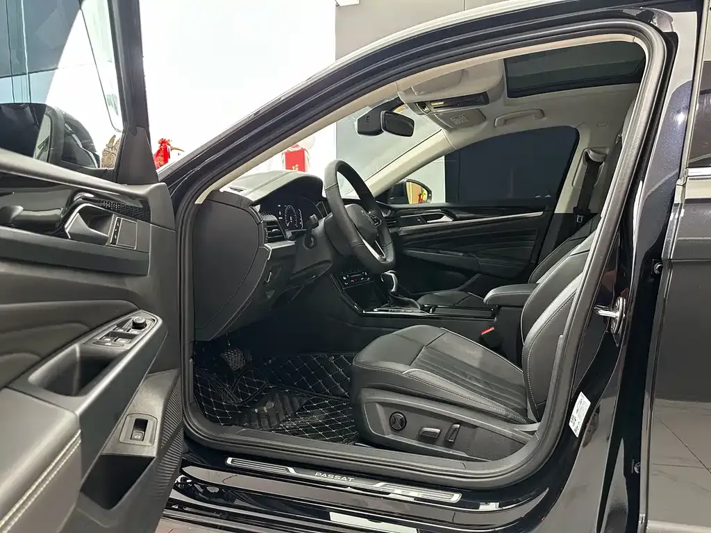 Volkswagen Passat — фото 9
