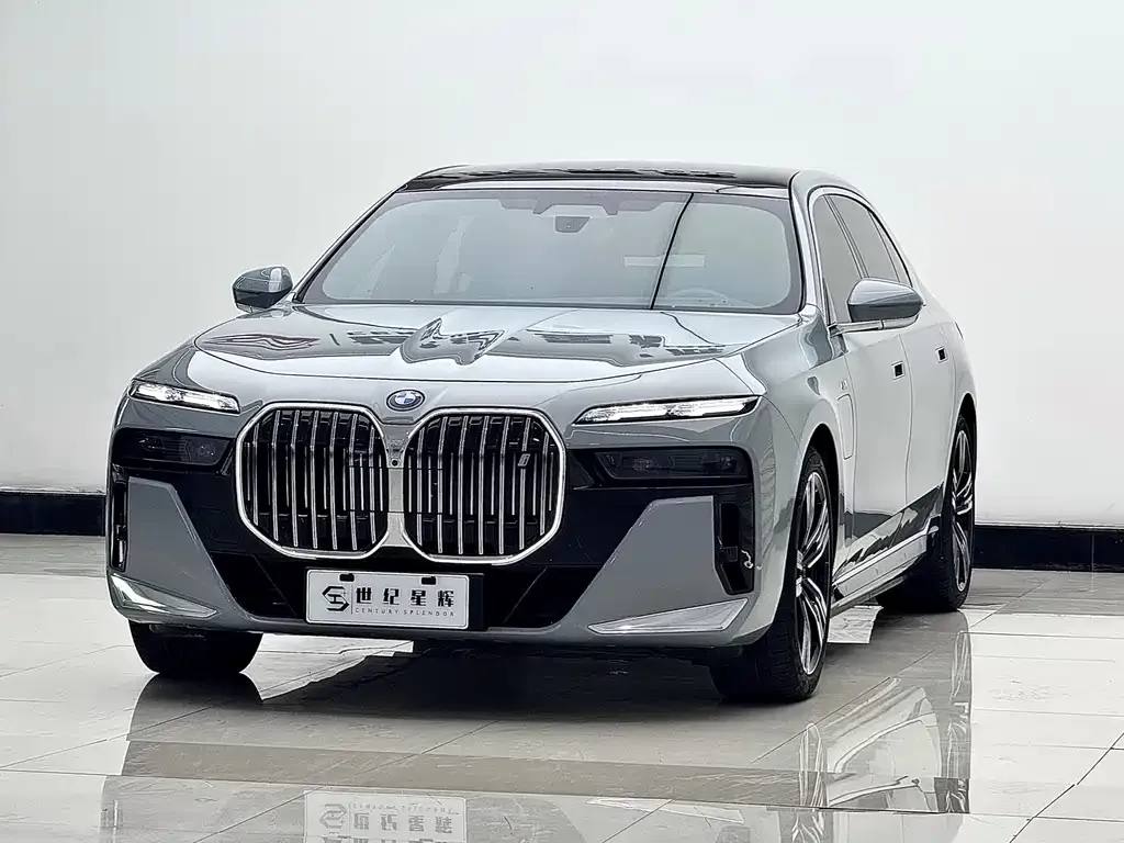 BMW i7 2023 из CN, фото 10