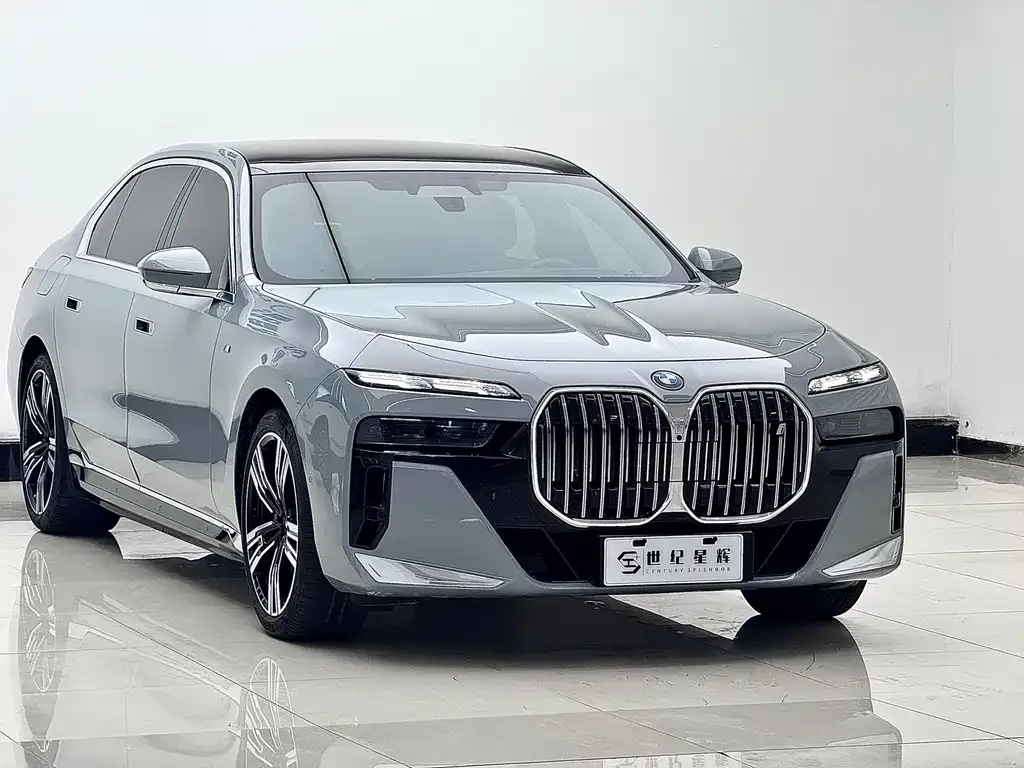 BMW i7 2023 из CN, фото 5