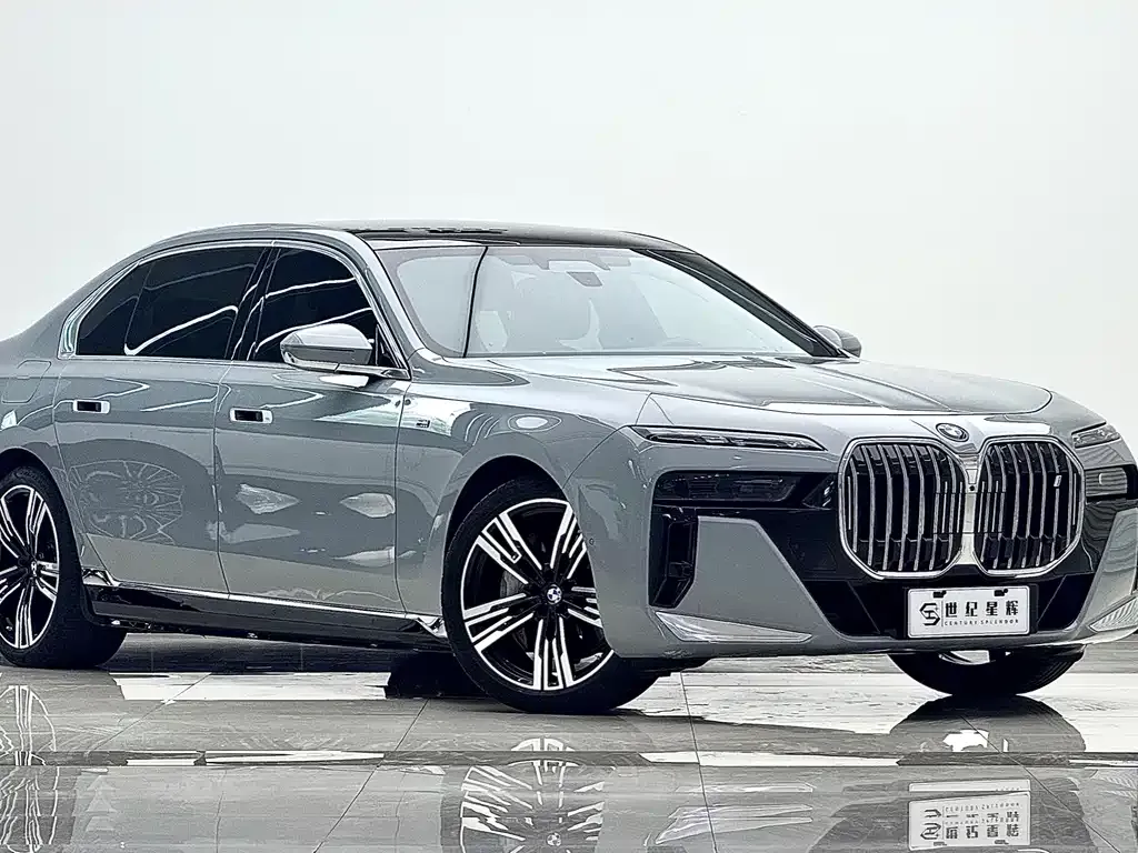 BMW i7 2023 из CN, фото 4