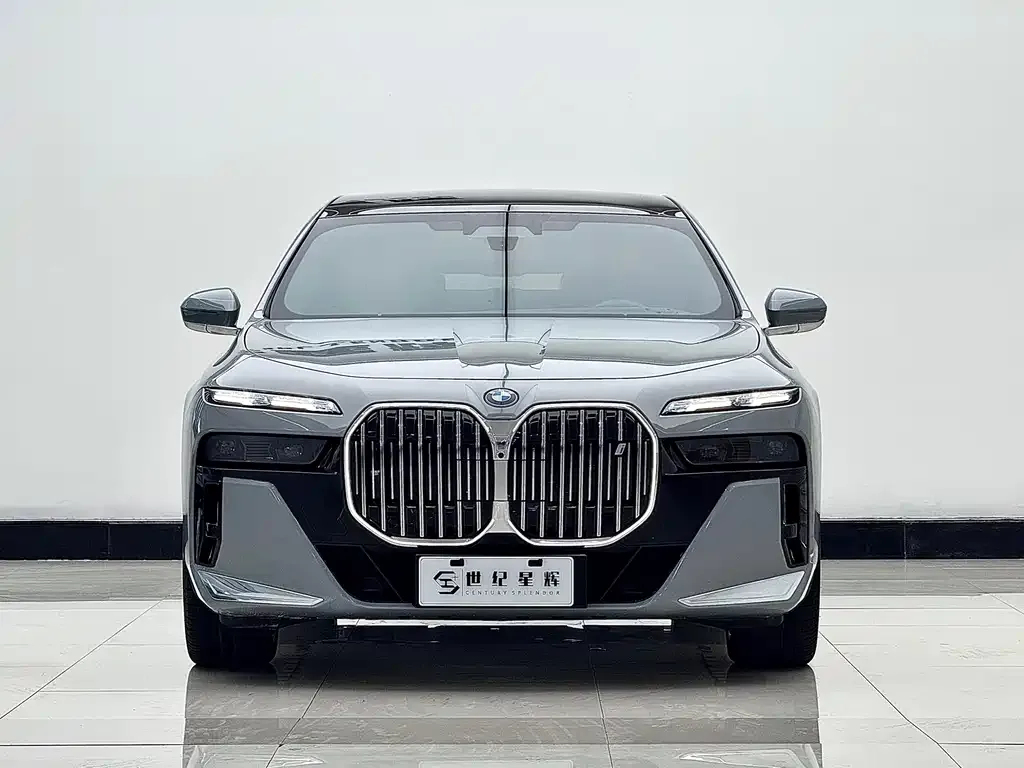 BMW i7 2023 из CN, фото 2