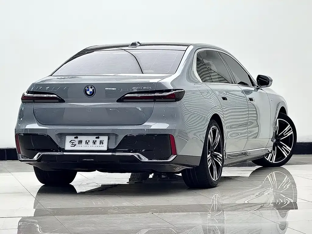 BMW i7 2023 из CN, фото 8