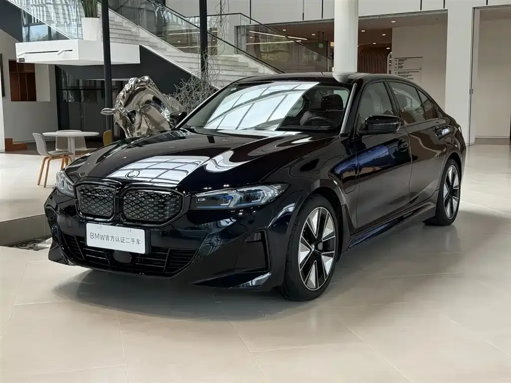 BMW i3 — фото 1