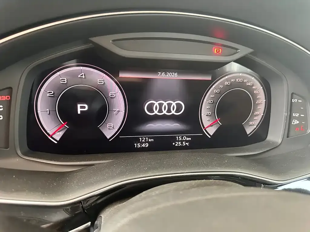 Audi Q7 — фото 2
