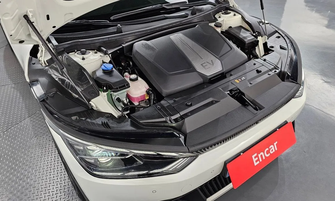 Kia EV6 — фото 4