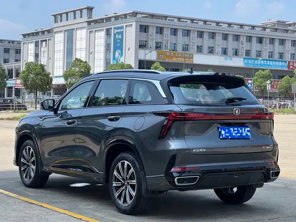 Changan CS75PLUS — фото 8