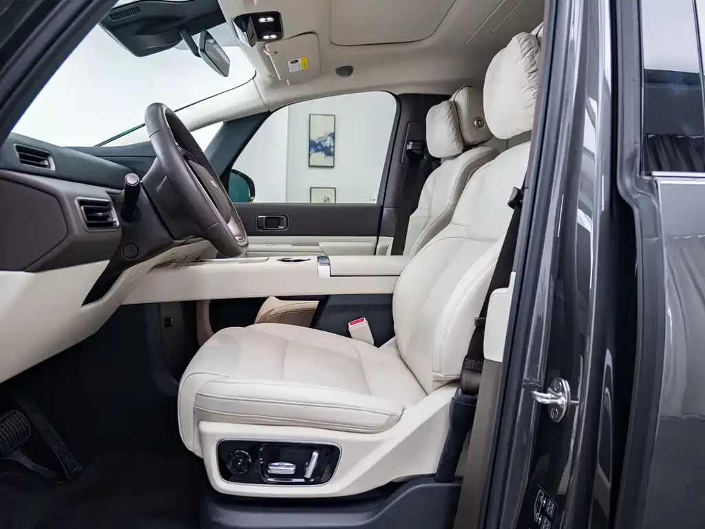 Li Auto MEGA 2024 из CN, фото 8