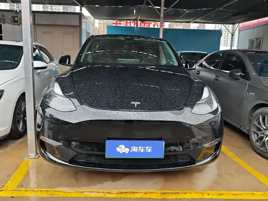 Tesla Model Y — фото 9