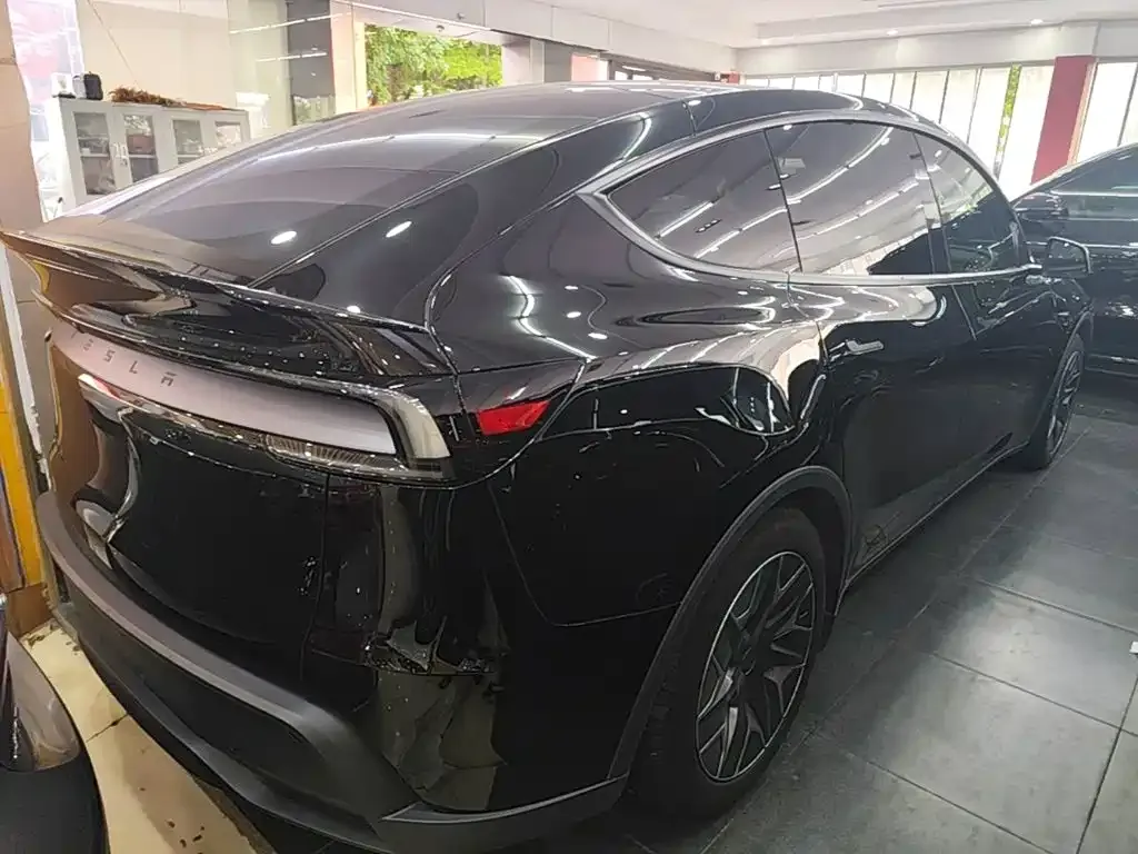 Tesla Model Y L 2026 из CN, фото 7