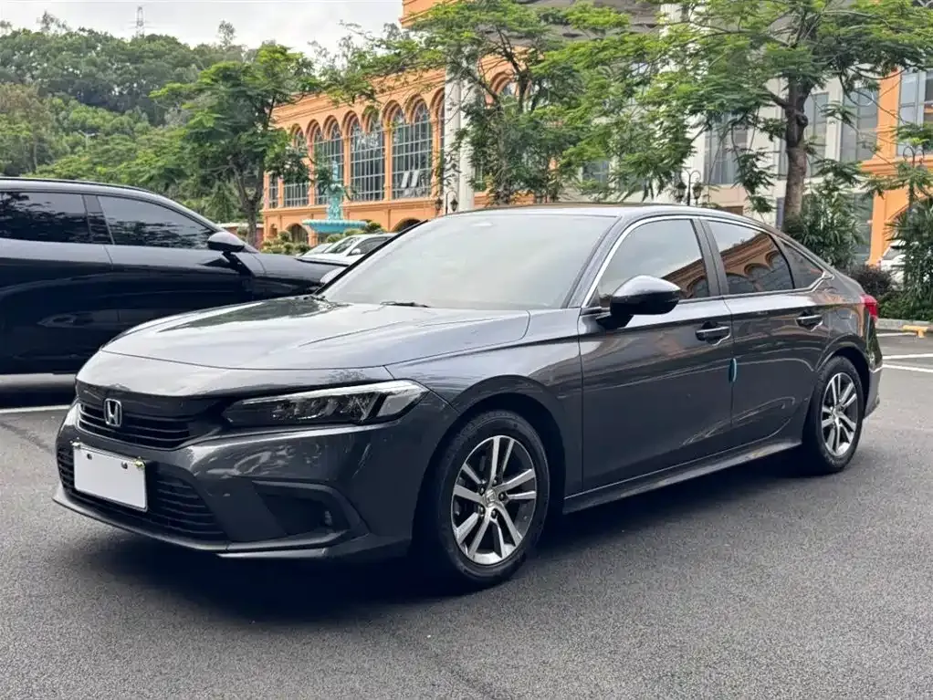 Honda Civic — фото 1