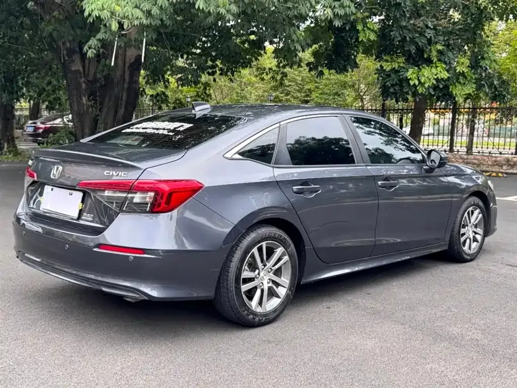 Honda Civic — фото 4
