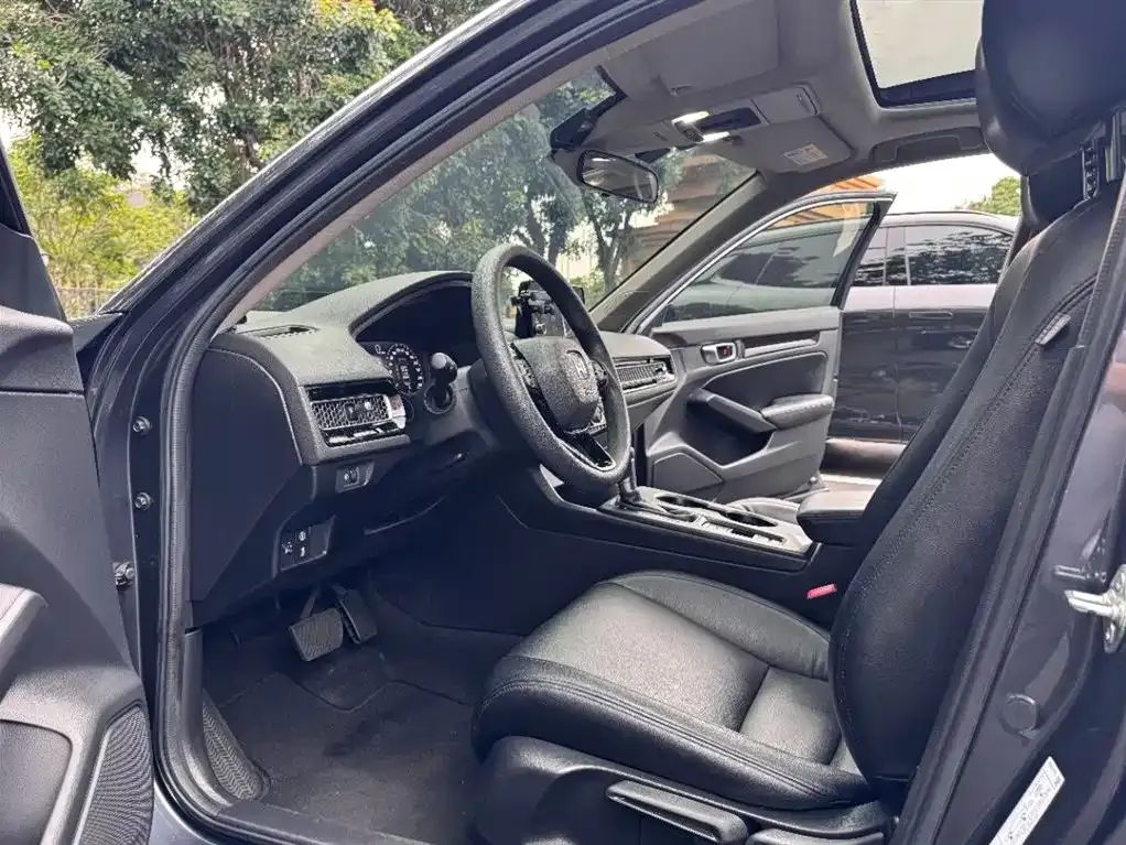 Honda Civic — фото 8