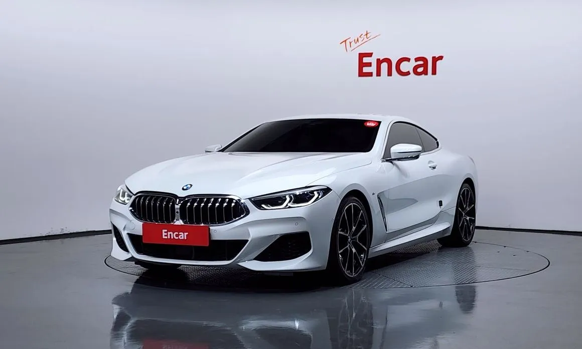 BMW 8-Series