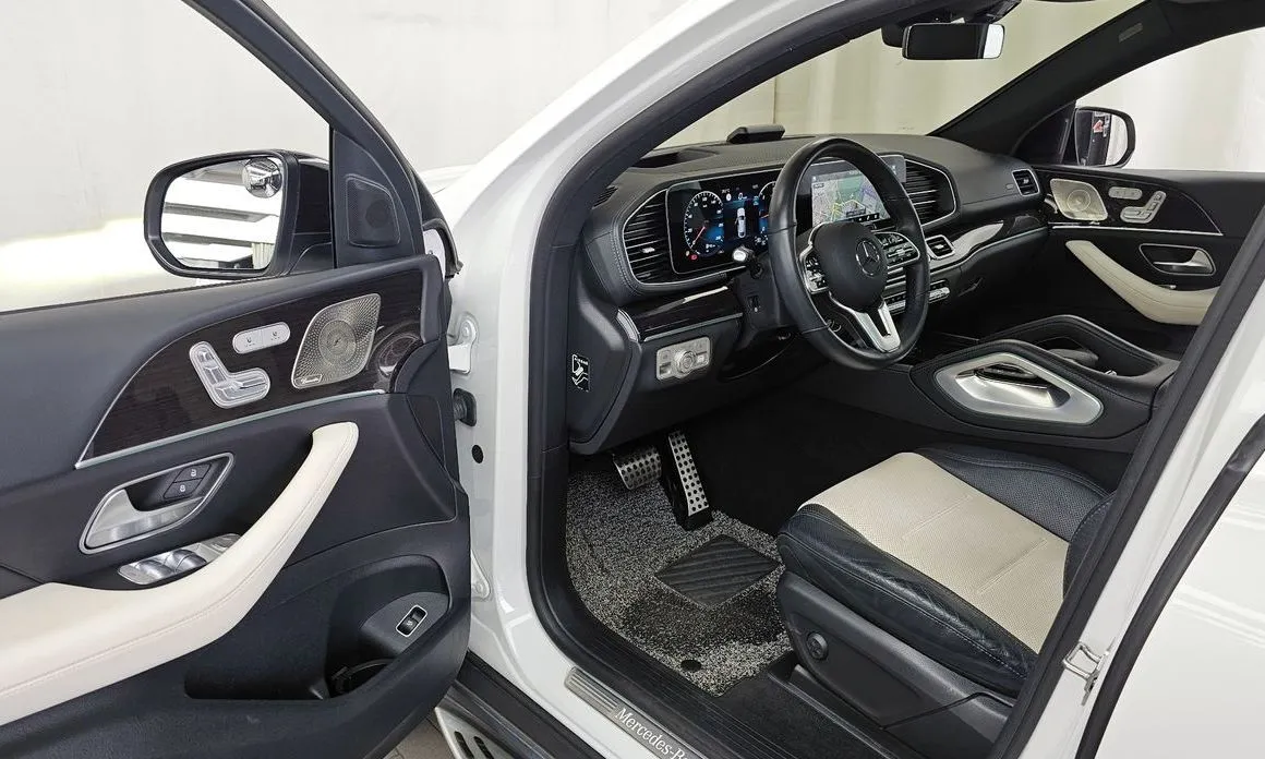 Mercedes-Benz GLE-Class — фото 10