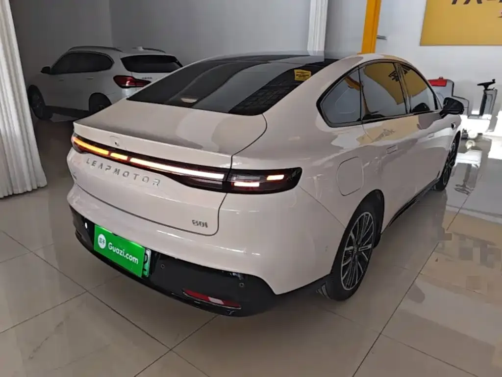 Leapmotor B01 2025 из CN, фото 5