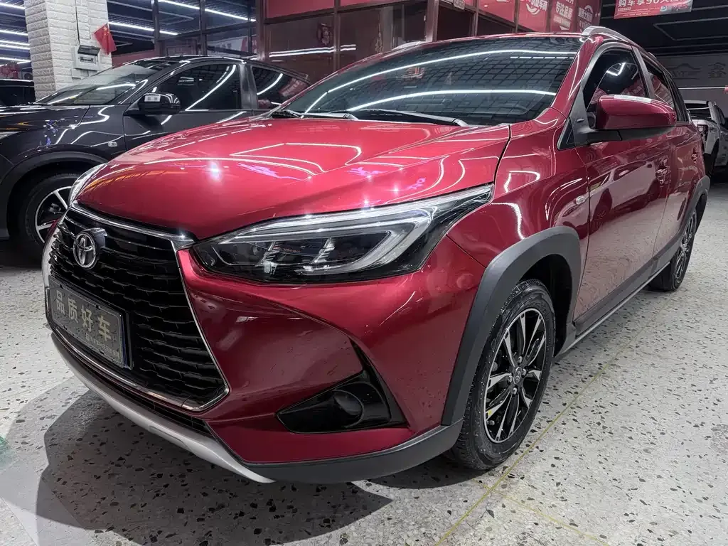 Toyota Yaris L