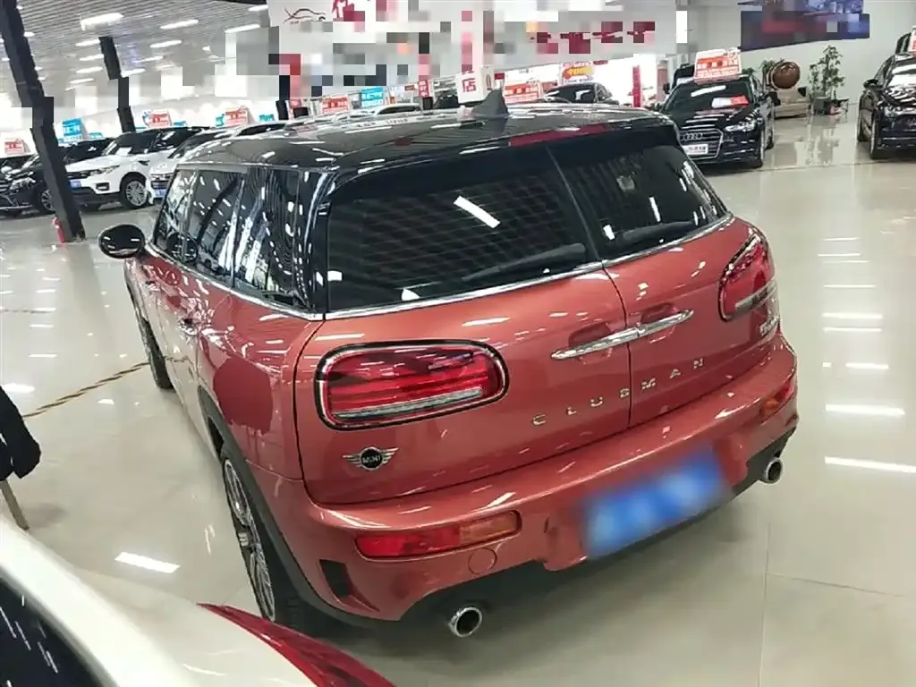 MINI Clubman — фото 4