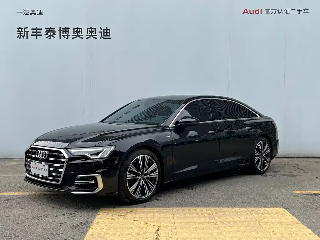 Audi A6L — фото 1