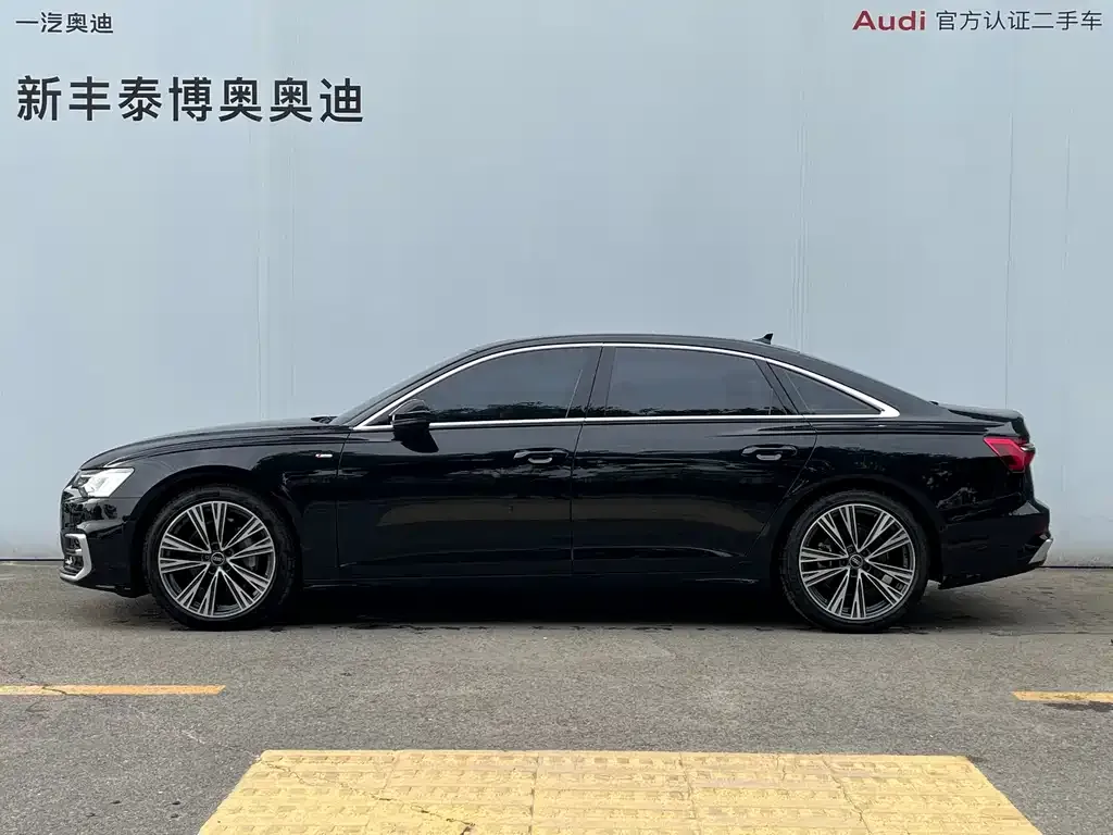 Audi A6L — фото 5