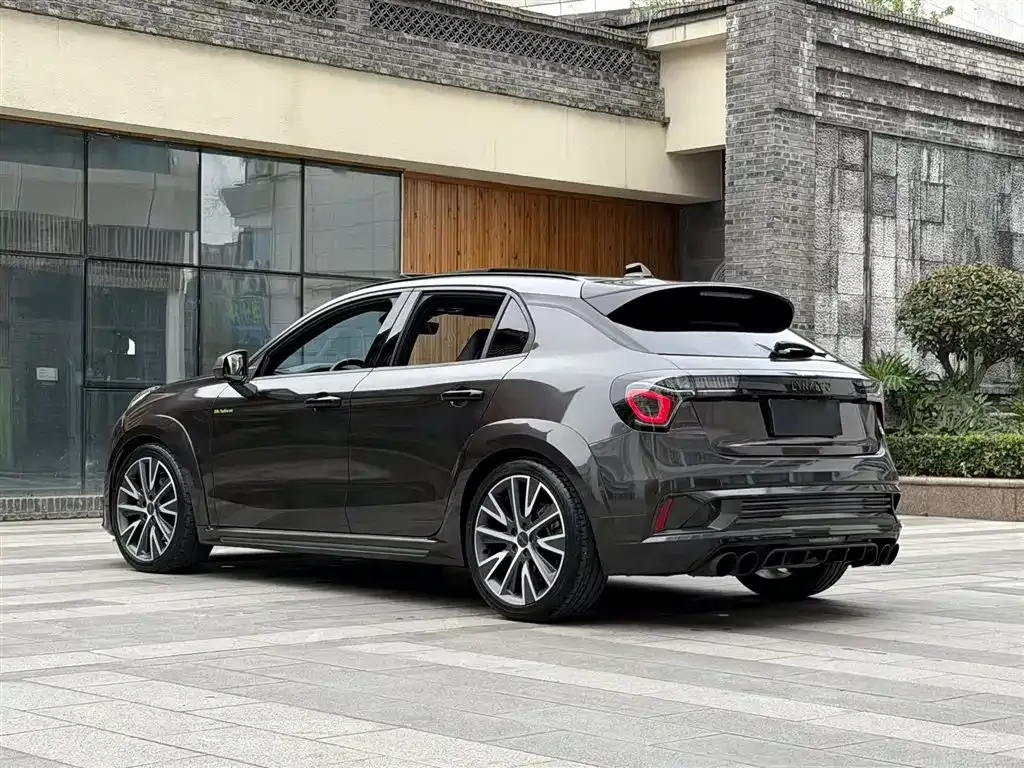 Lynk & Co 02 Hatchback 2022 из CN, фото 5