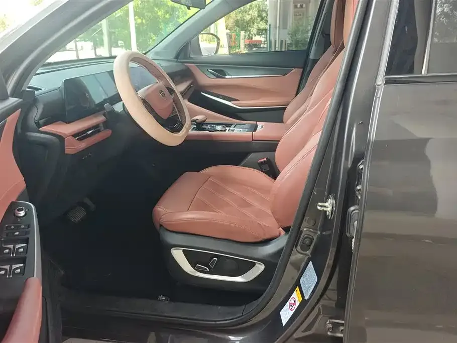 Changan CS75PLUS — фото 4