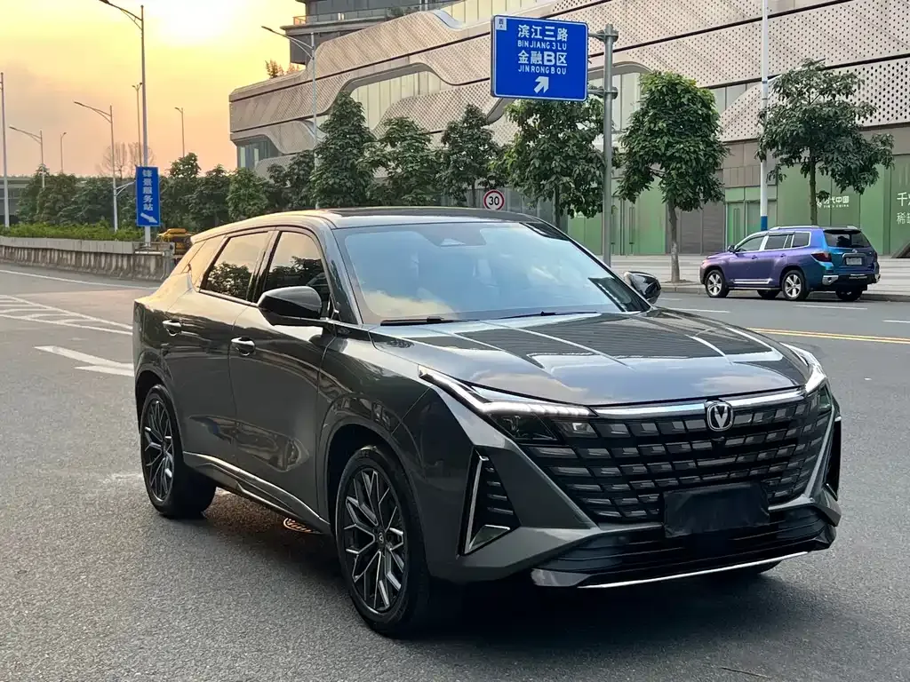 Changan UNI-Z 2024 из CN, фото 6